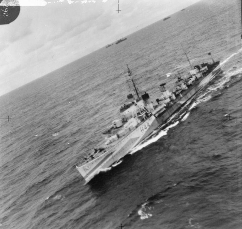 British destroyer «Highlander» dans la navigation dans l'Atlantique Nord