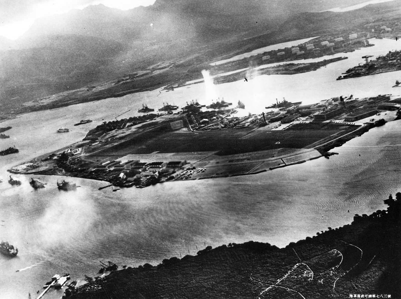 L'attaque sur Pearl Harbor en images, 1941
