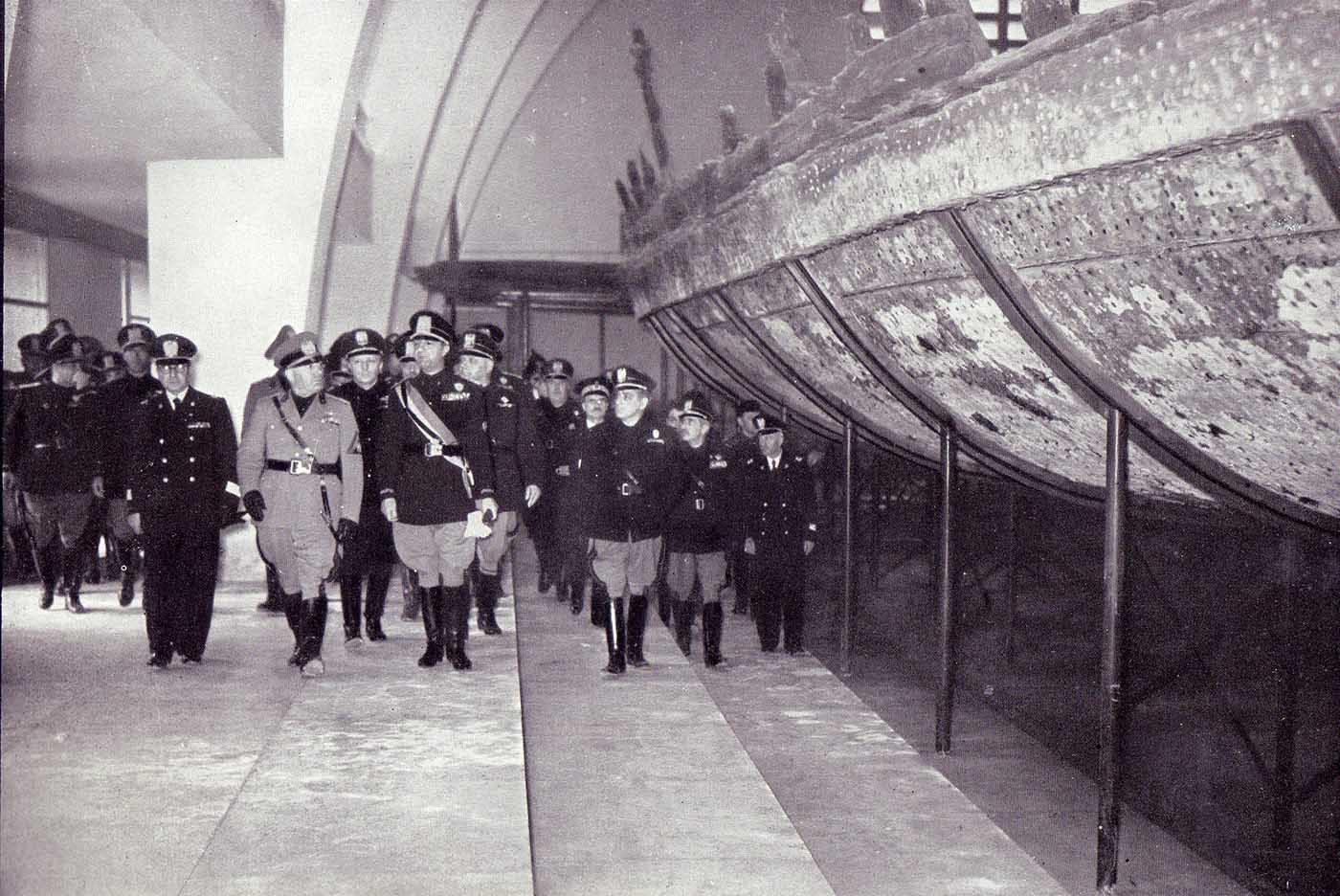 Les italiens de visualisation antique Empereur Caligula de navires de Nemi, 1932
