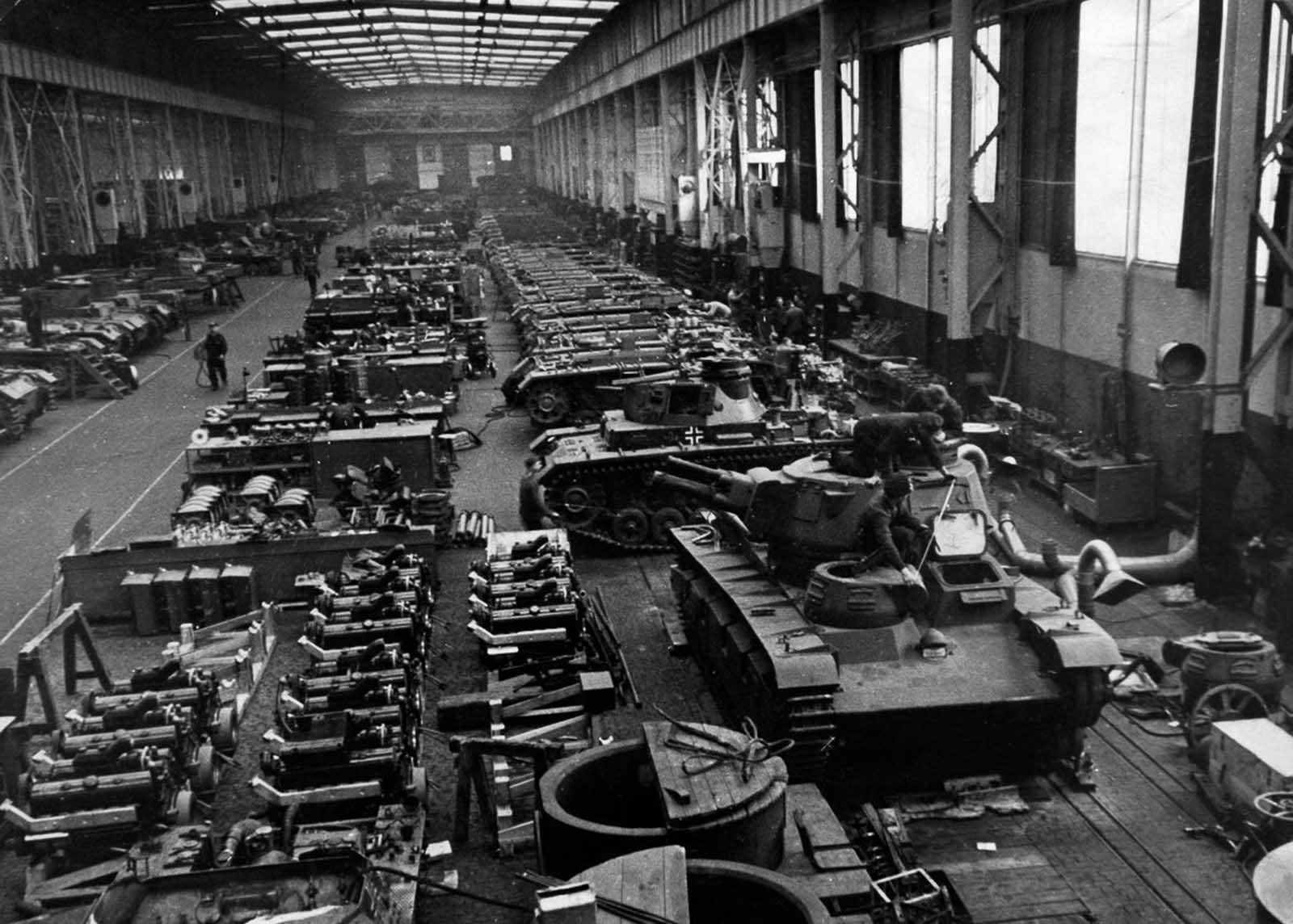 Réservoir d'usines de la Seconde Guerre Mondiale, 1940-1945
