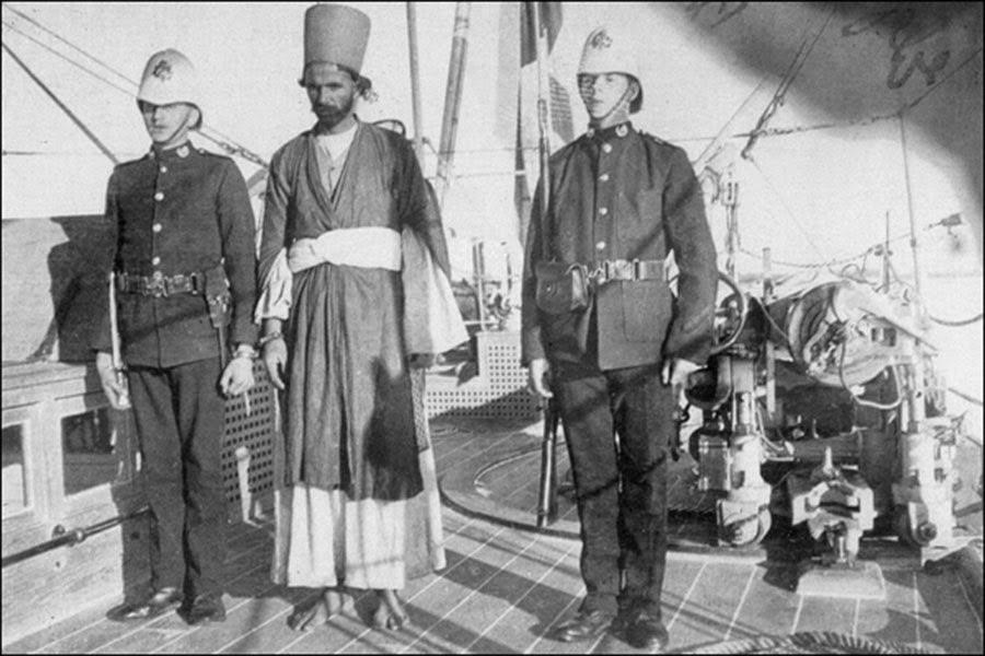 Esclave manille d'être enlevé par un marin Britannique, 1907