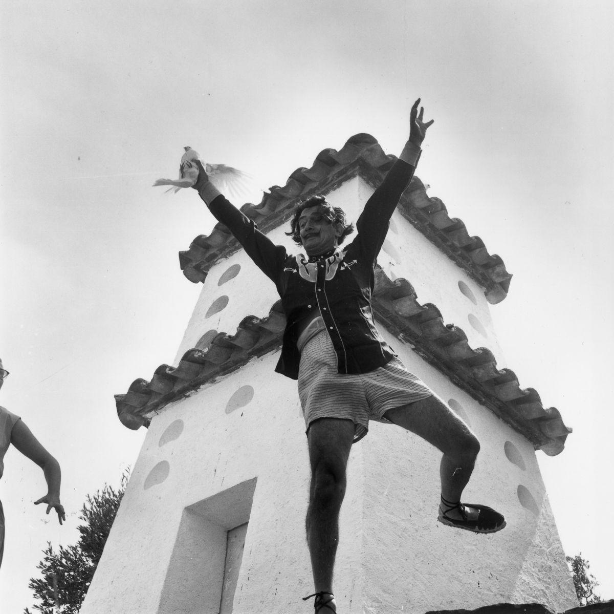 Nu Nus: À La Maison Avec Salvador Dali Et Gala (1955)