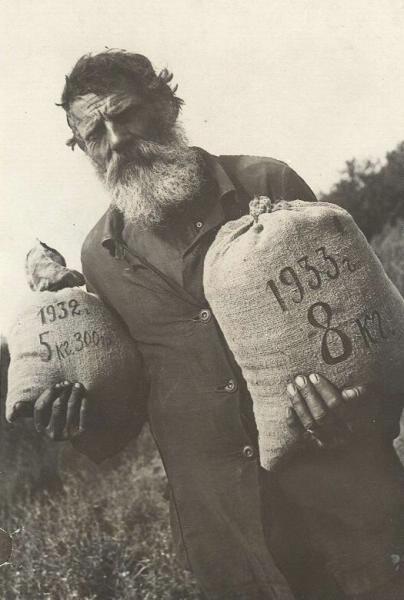 La Grande Rupture: Le Paysan Russe Devient L'Agriculteur Collectif (1920-1931)