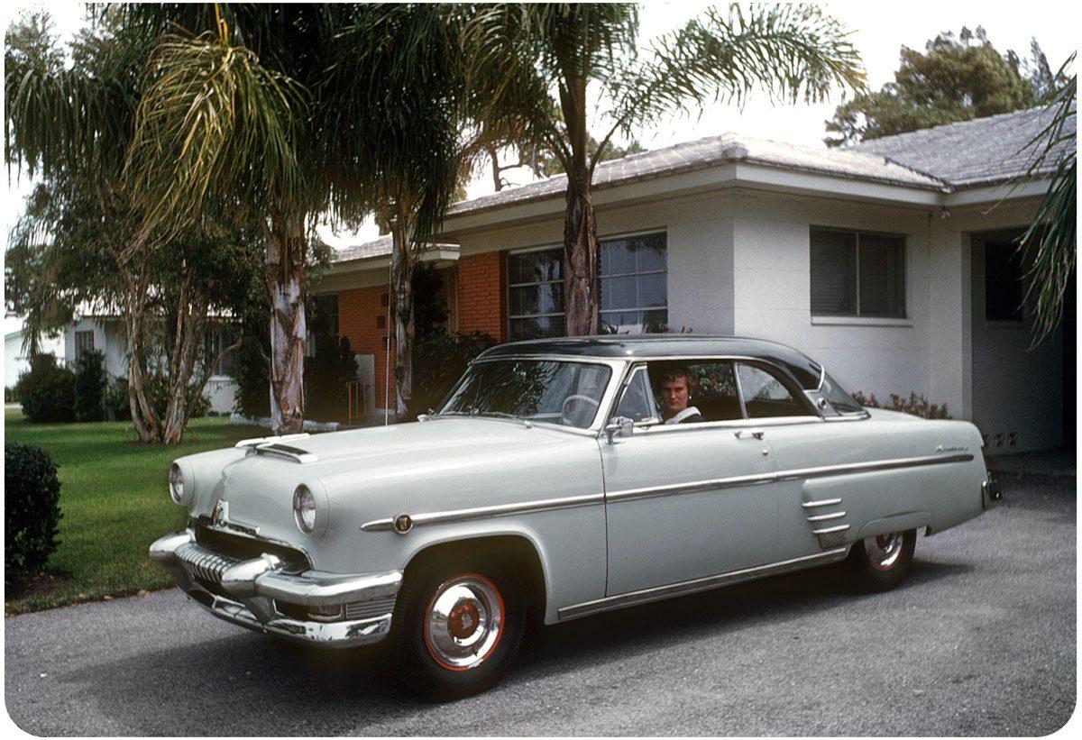 Пятидесяти машинами. Mercury Monterey 1955. Кадиллак 50е. Mercury Monterey 1950. Ford Bel Air 1955.