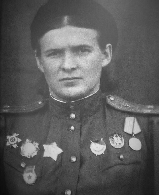 Le commandant 46-ème garde НБАП colonel Evdokia Давыдовна Бершанская