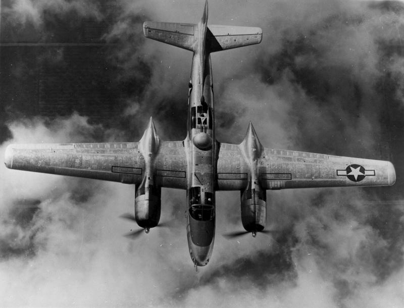 Américain bombardier-26 «Инвейдер» en vol