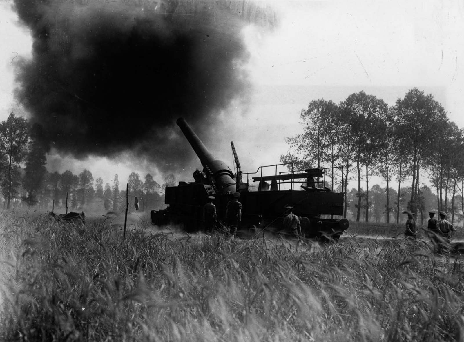 Lorsque le chemin de fer de canons dirigés, 1916-1944
