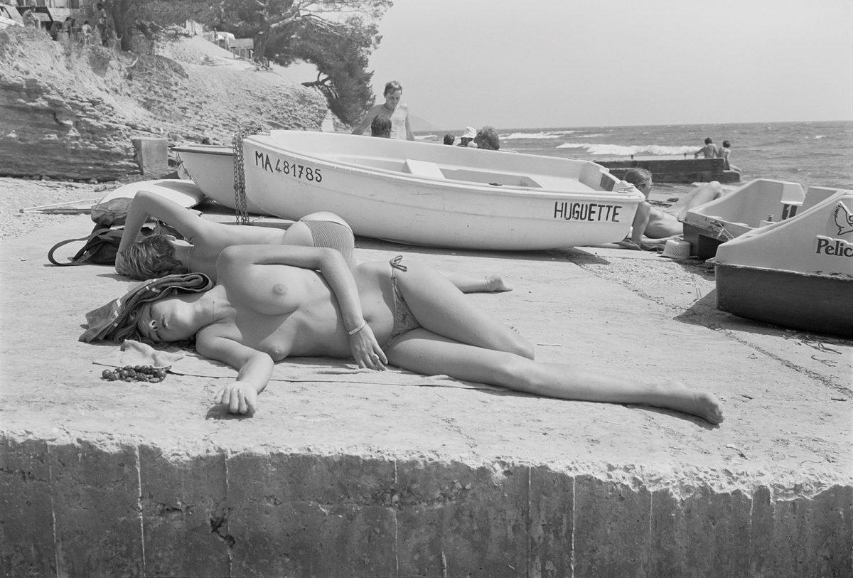 `` L'irritabilité des loisirs '': photographies des étés européens de 1979 à 1984