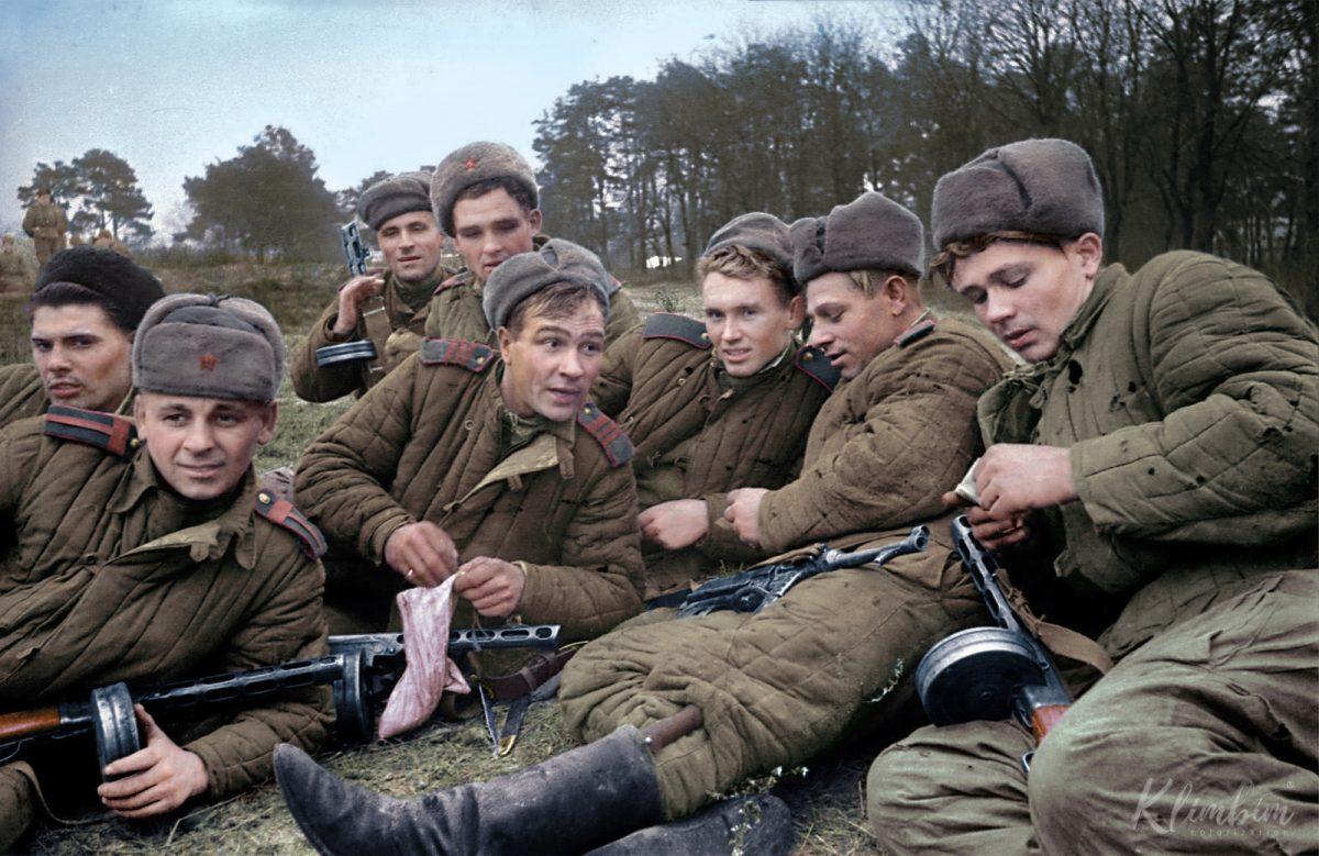 Magnifiques portraits colorés de combattants russes pendant la Seconde Guerre mondiale