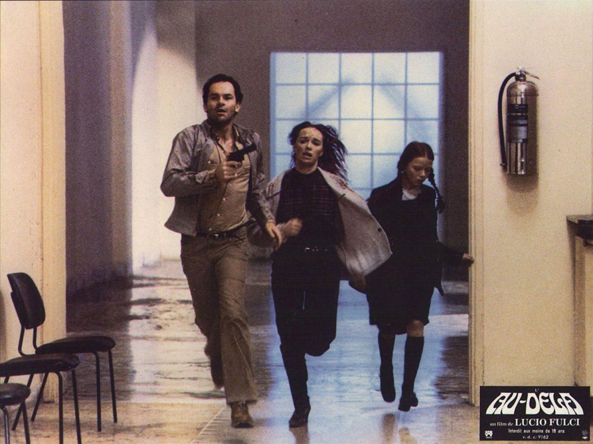Lobby Cards pour le chef-d'œuvre de Lucio Fulci 'The Beyond' (1981)