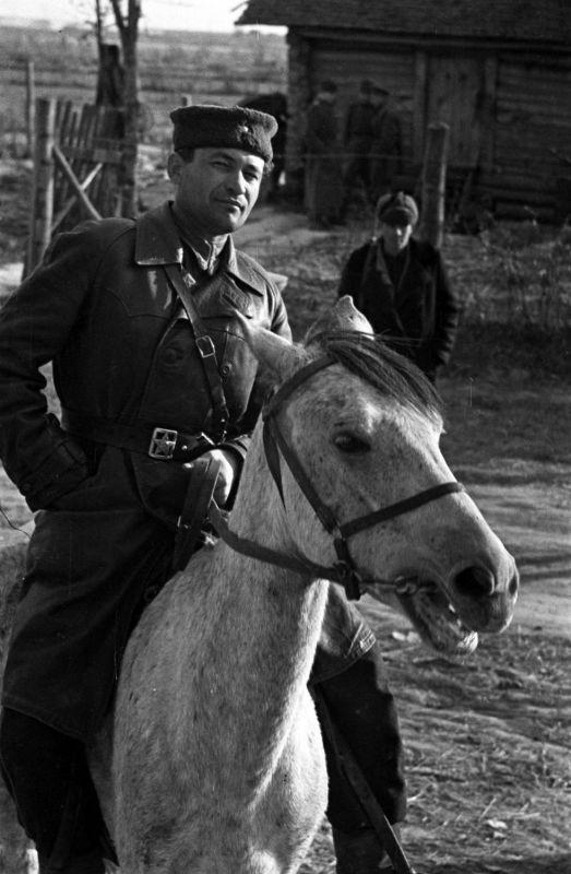 Le commandant de la 2e brigade partisane Kletnyansky T.M. Korotchenko. 1943 g.
