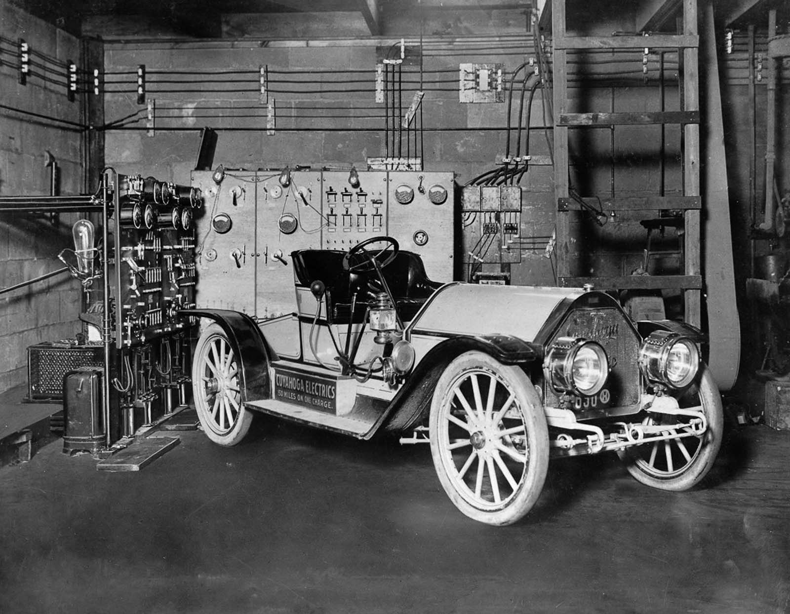 L'histoire en images des premières voitures électriques, 1880-1920