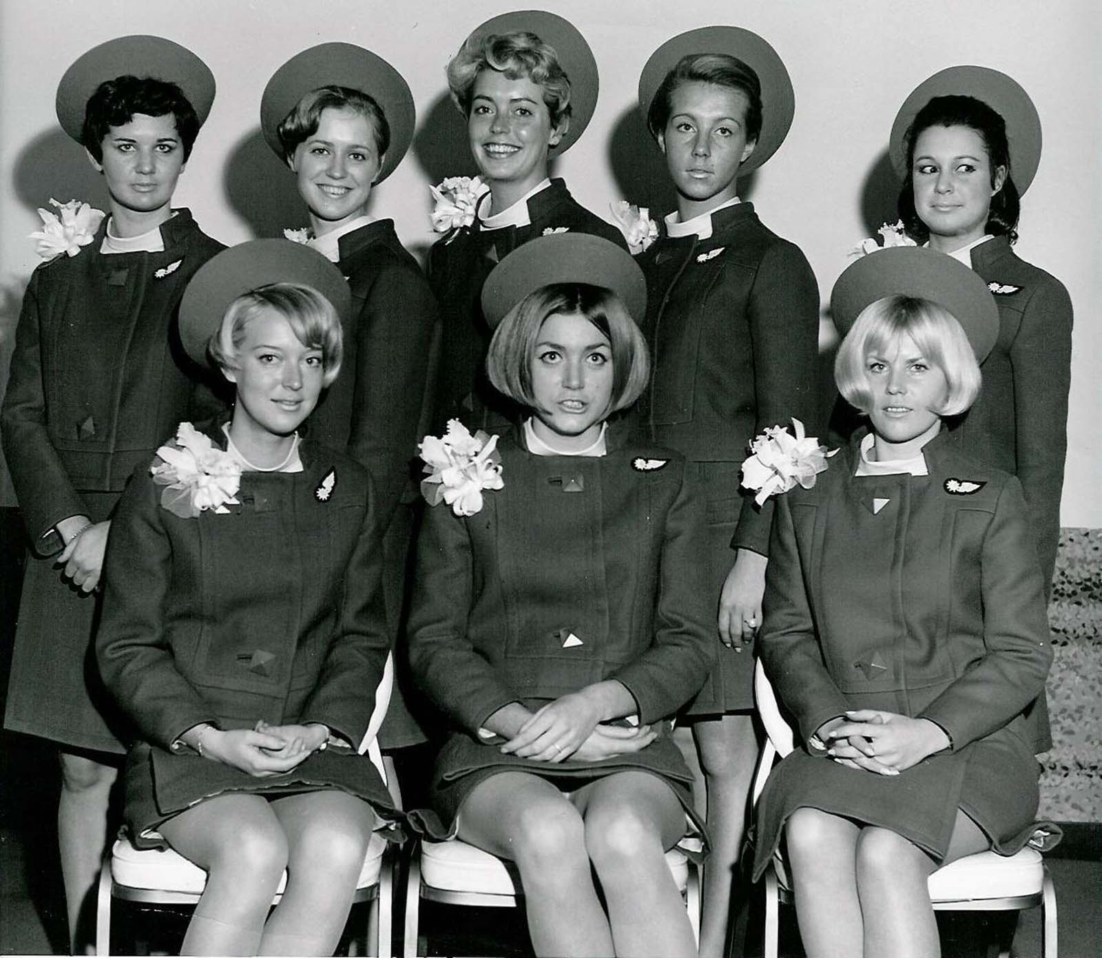 Un regard historique sur les hôtesses sexy des années 1960-1980