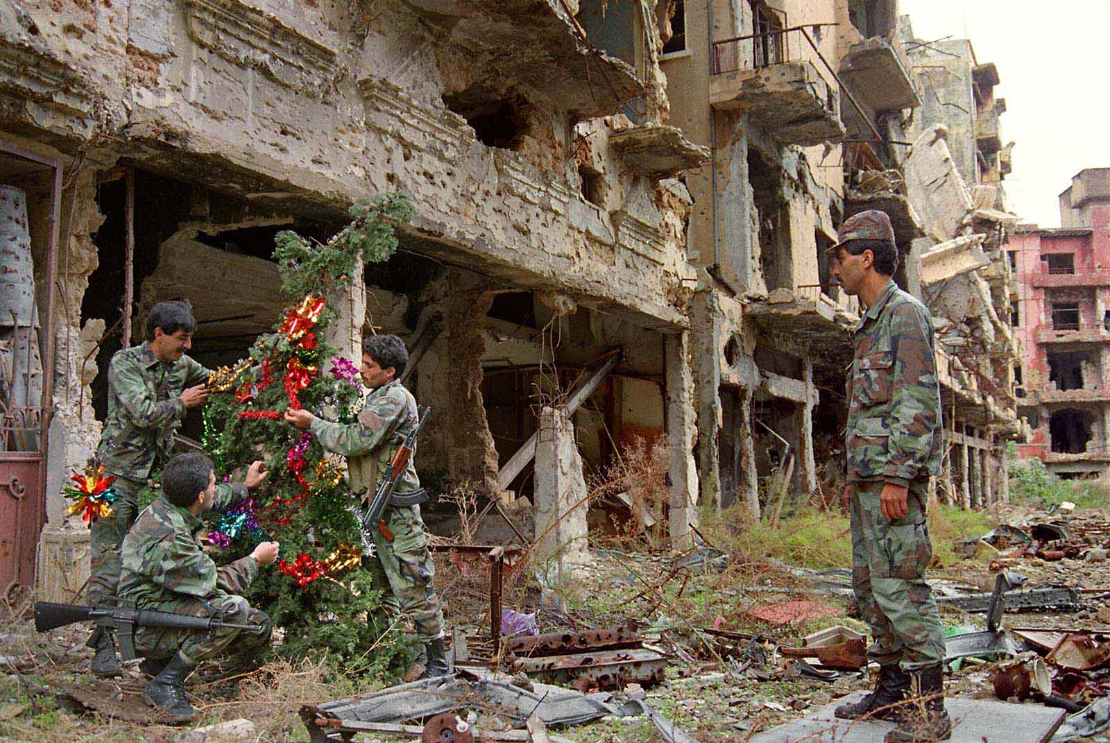 La brutale guerre civile libanaise en photographies, 1975-1989