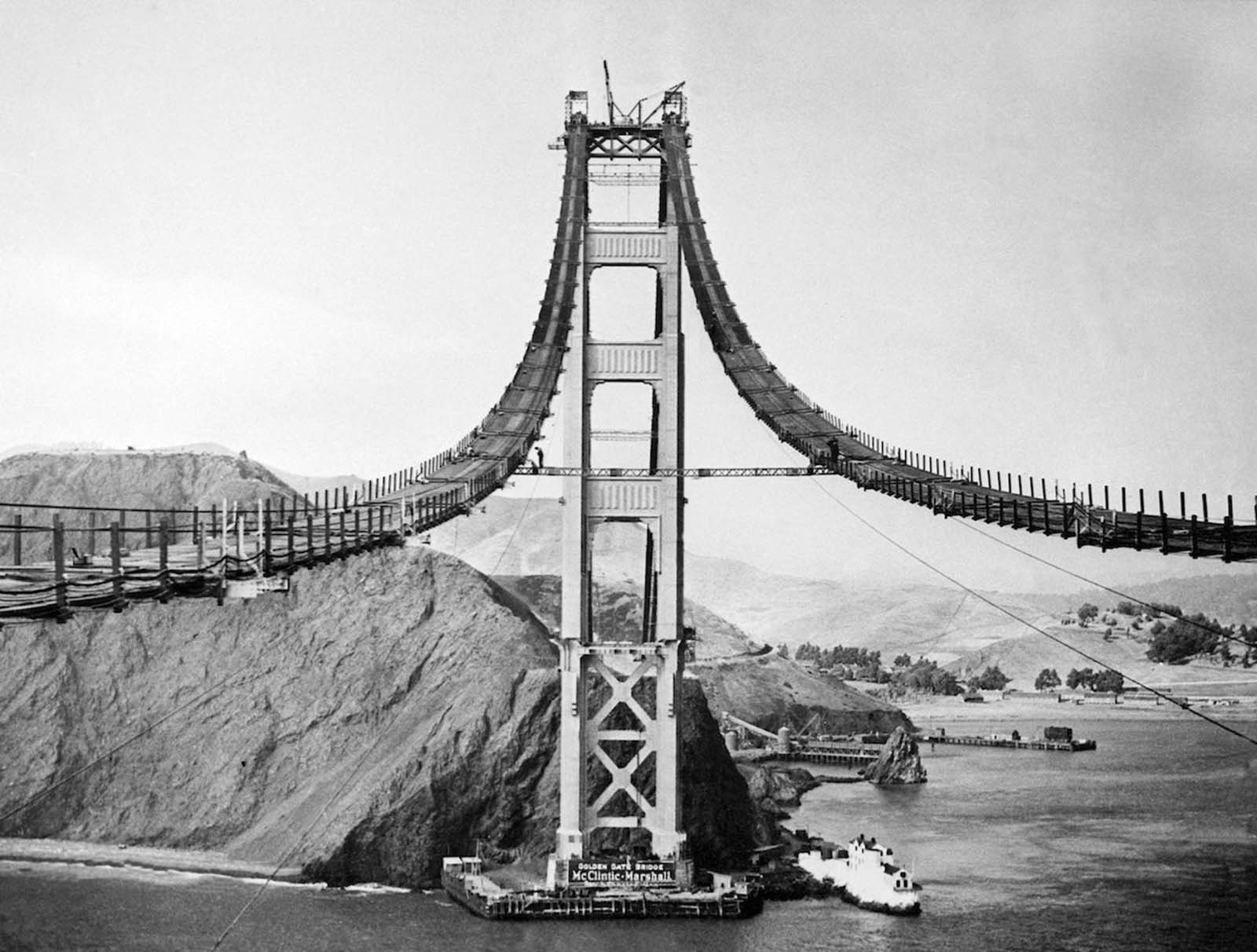 Construire L Embl Matique Golden Gate Bridge En Photographies Rares   539822a086d6354427b510cc8f31b912 