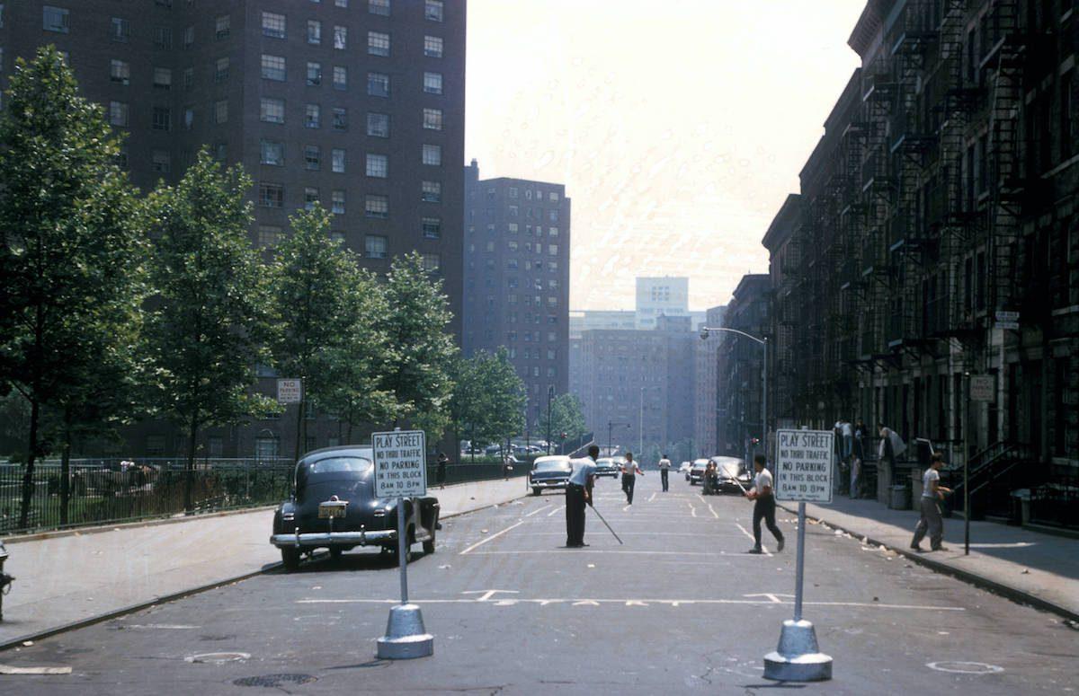 Mid-Century Manhattan : New York des années 50 en Kodachrome