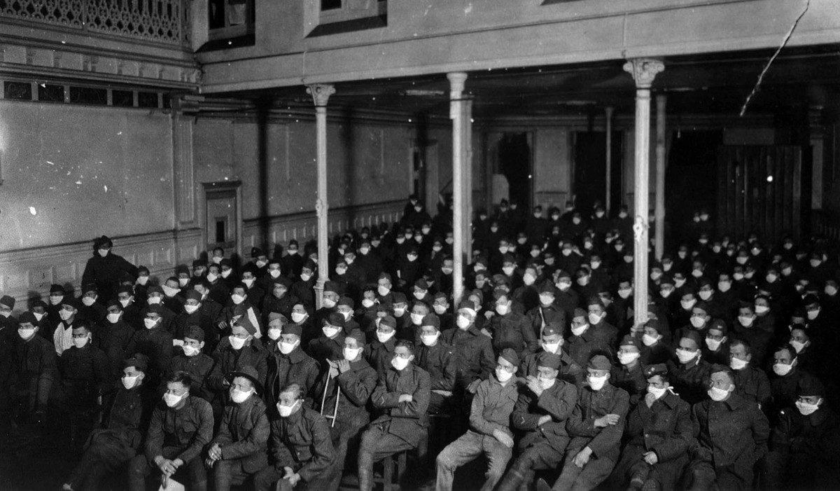 Masques contre la grippe de 1918-1919